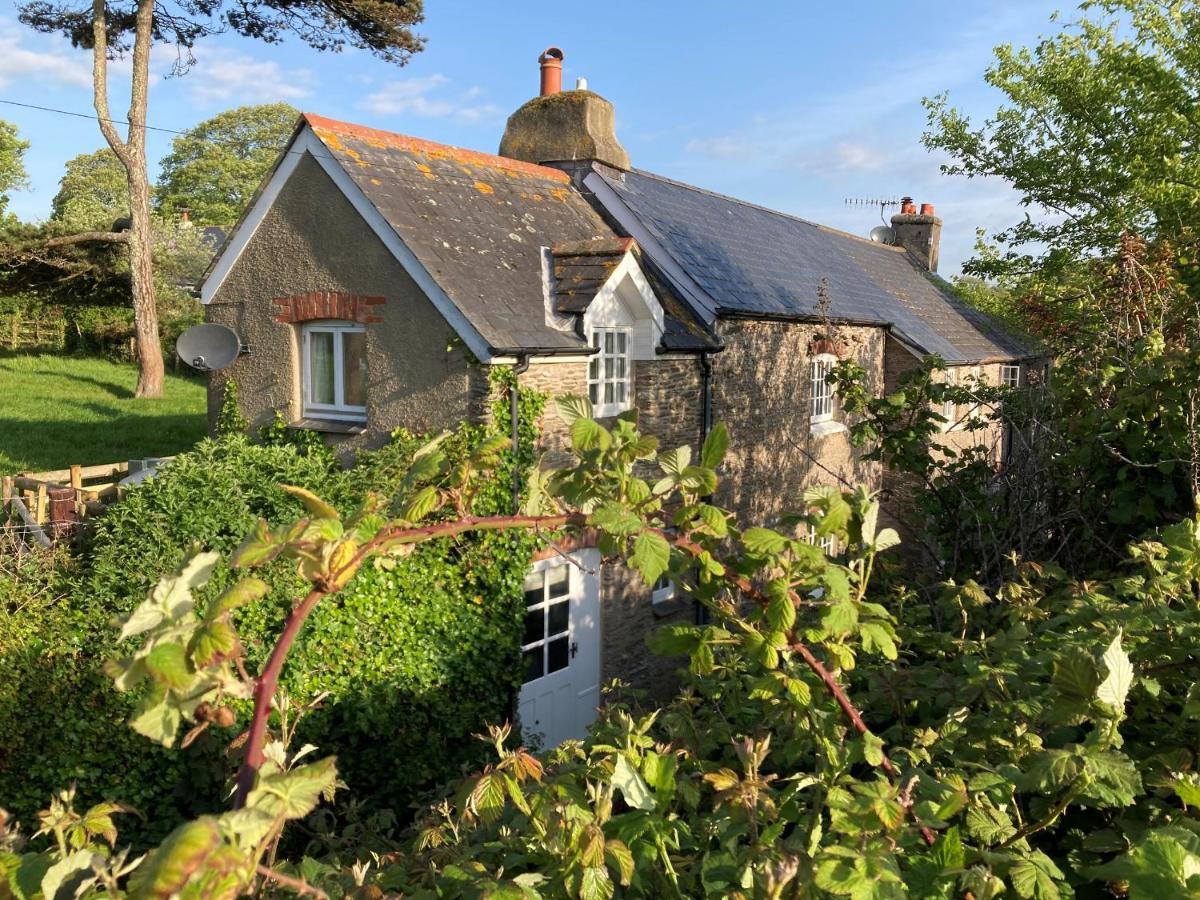 Yew Tree Cottage Dartmouth Exterior foto